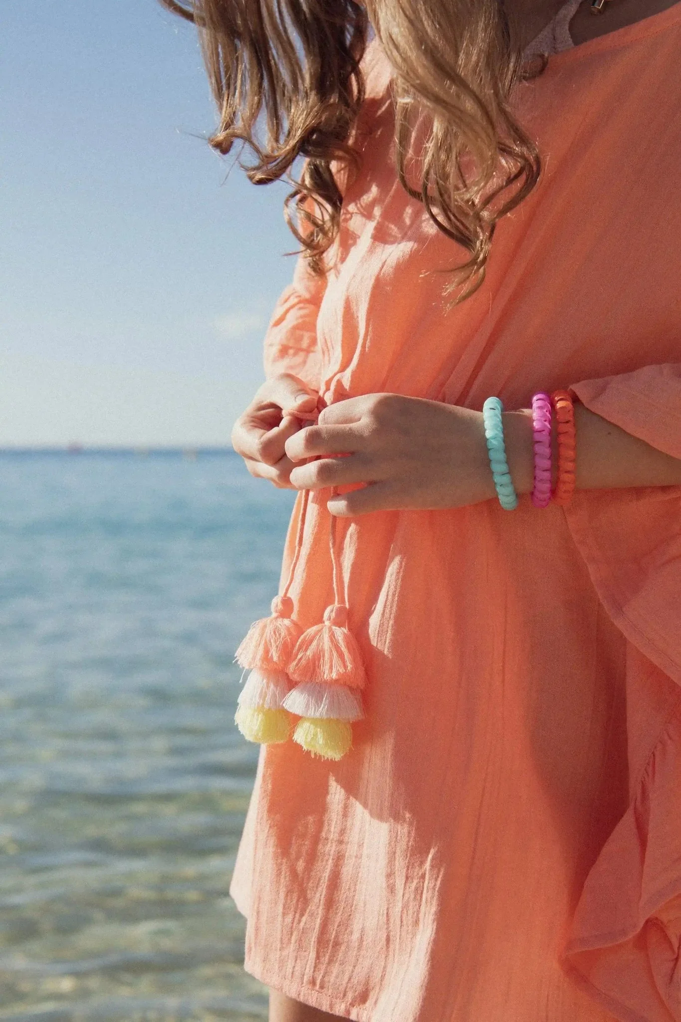 Caftan fille à pompons, corail | LEA - Image 3